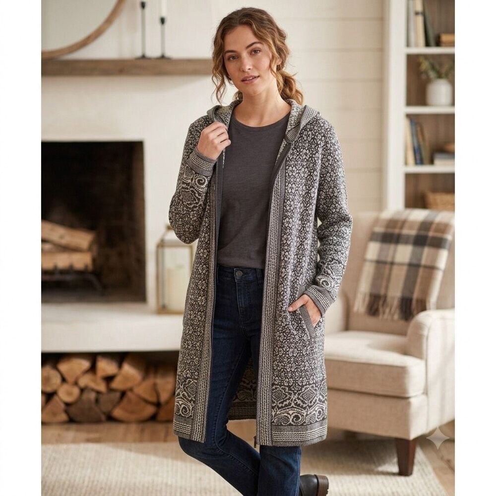 Dakini size 3X Nordic style cardigan zip front & pockets hood.